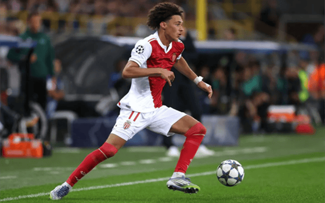 九游app下载-关于法国杯清晨再迎强敌，西汉姆官宣签约，主帅态度——悬念犹存，资深球员宣示担当的信息