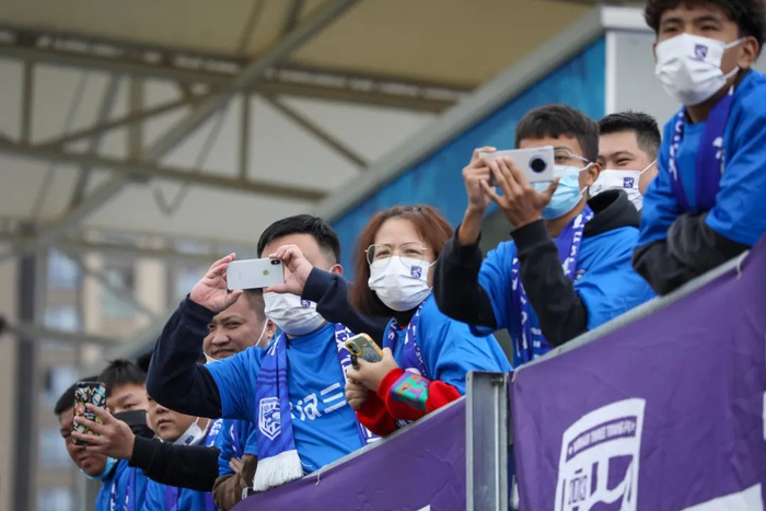 九游官网-包含武汉三镇内部会议纪要流出——冲刺阶段内部沟通；欧篮联使命明确；球队文化再被提及的词条